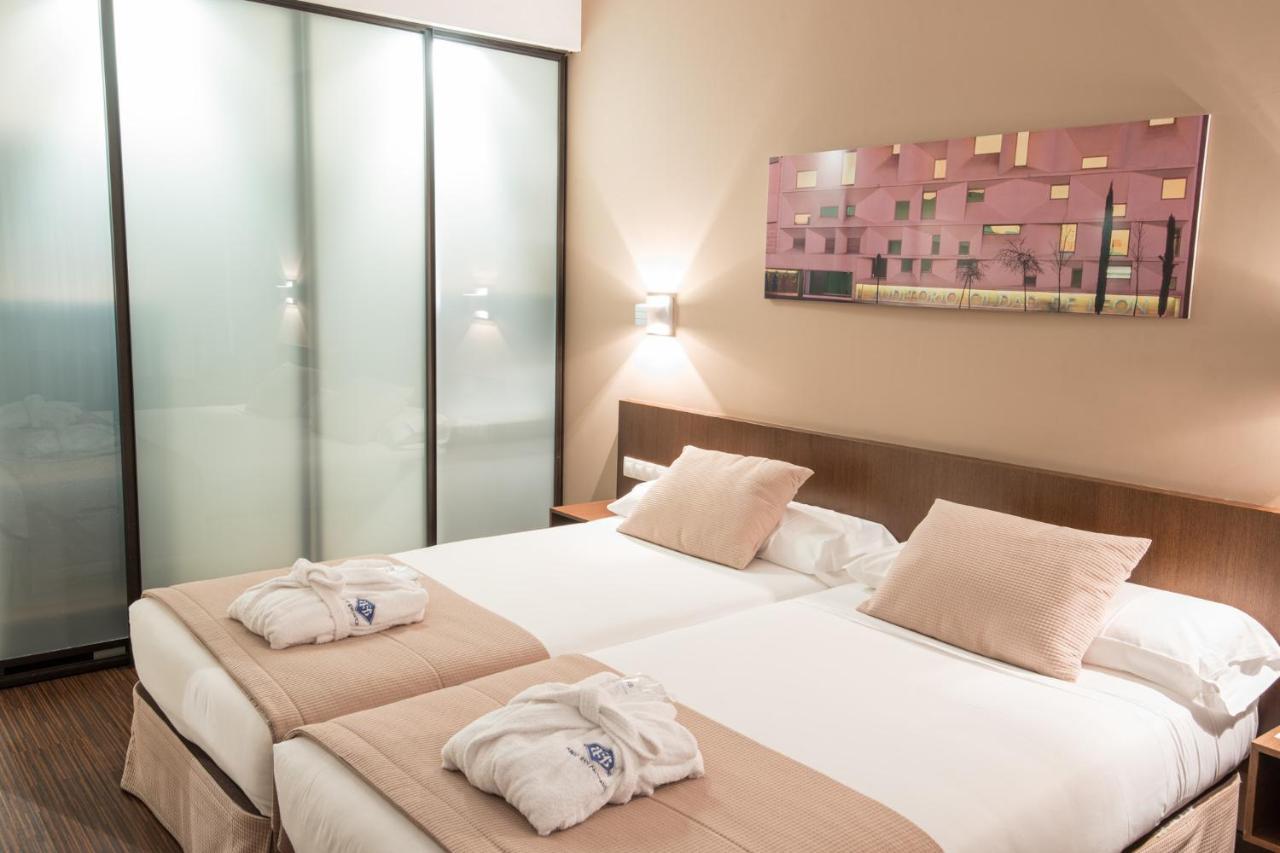 Arva Abad San Antonio Hotel Leon Exterior photo