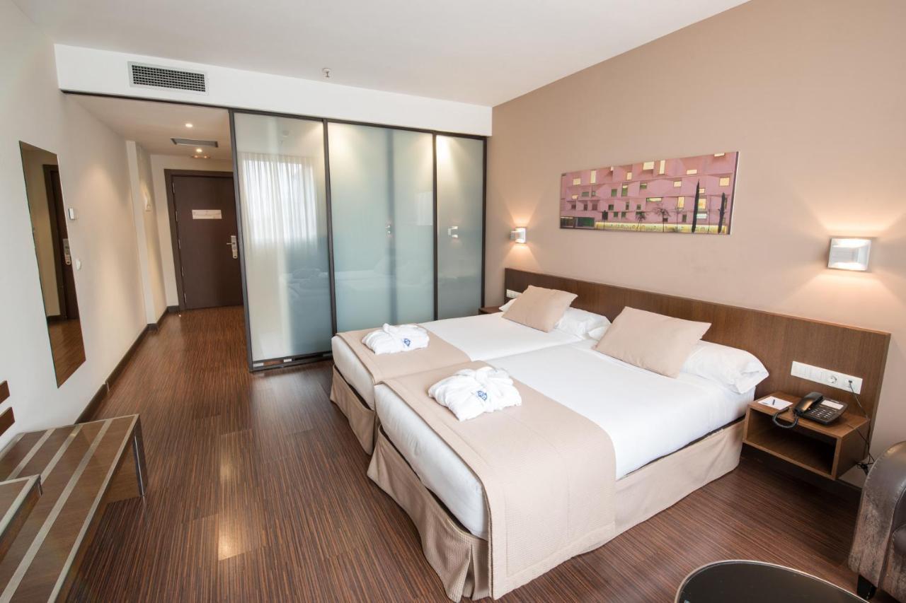 Arva Abad San Antonio Hotel Leon Exterior photo